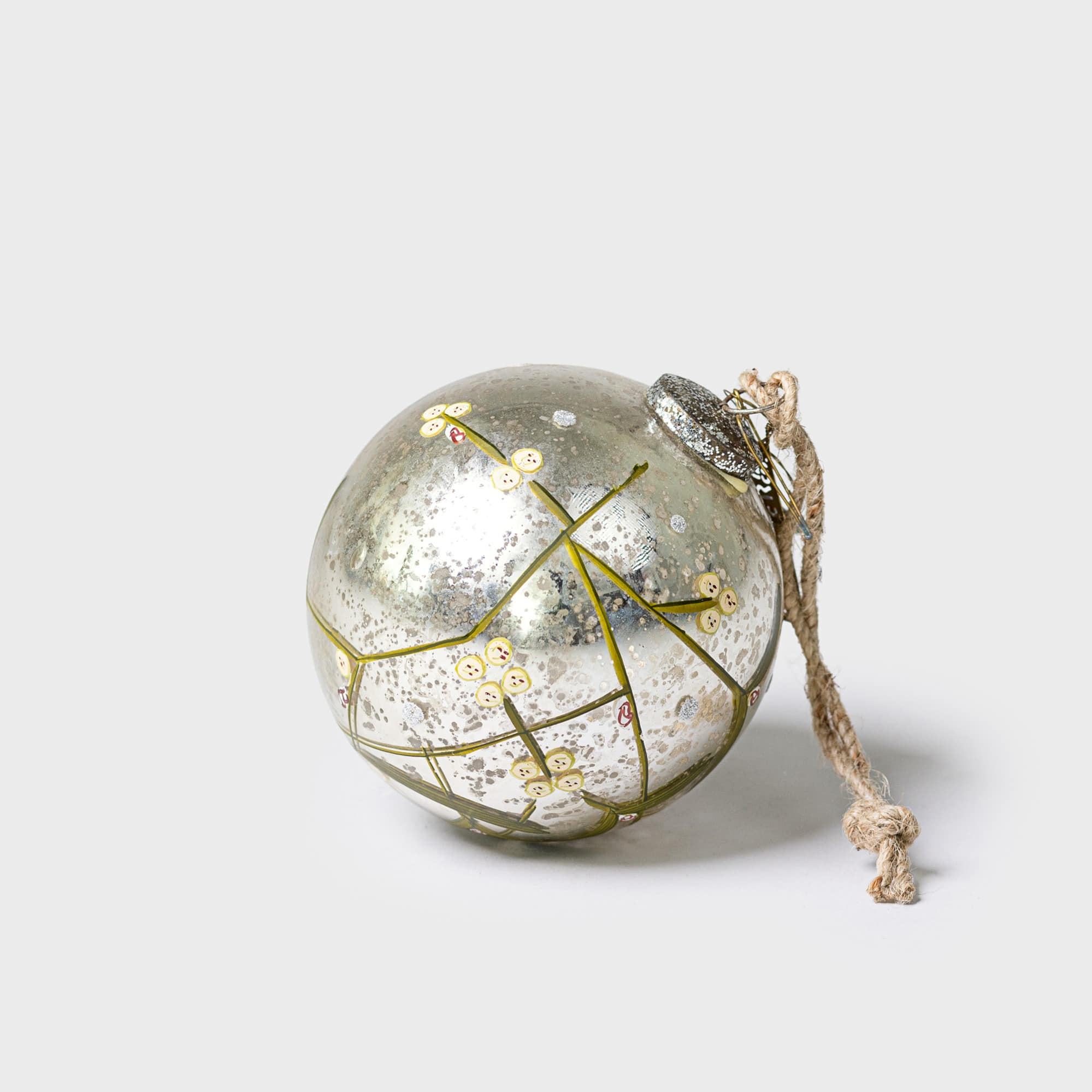 WALTHER&amp;CO Baubles, Misteltoe Ball 12 cm