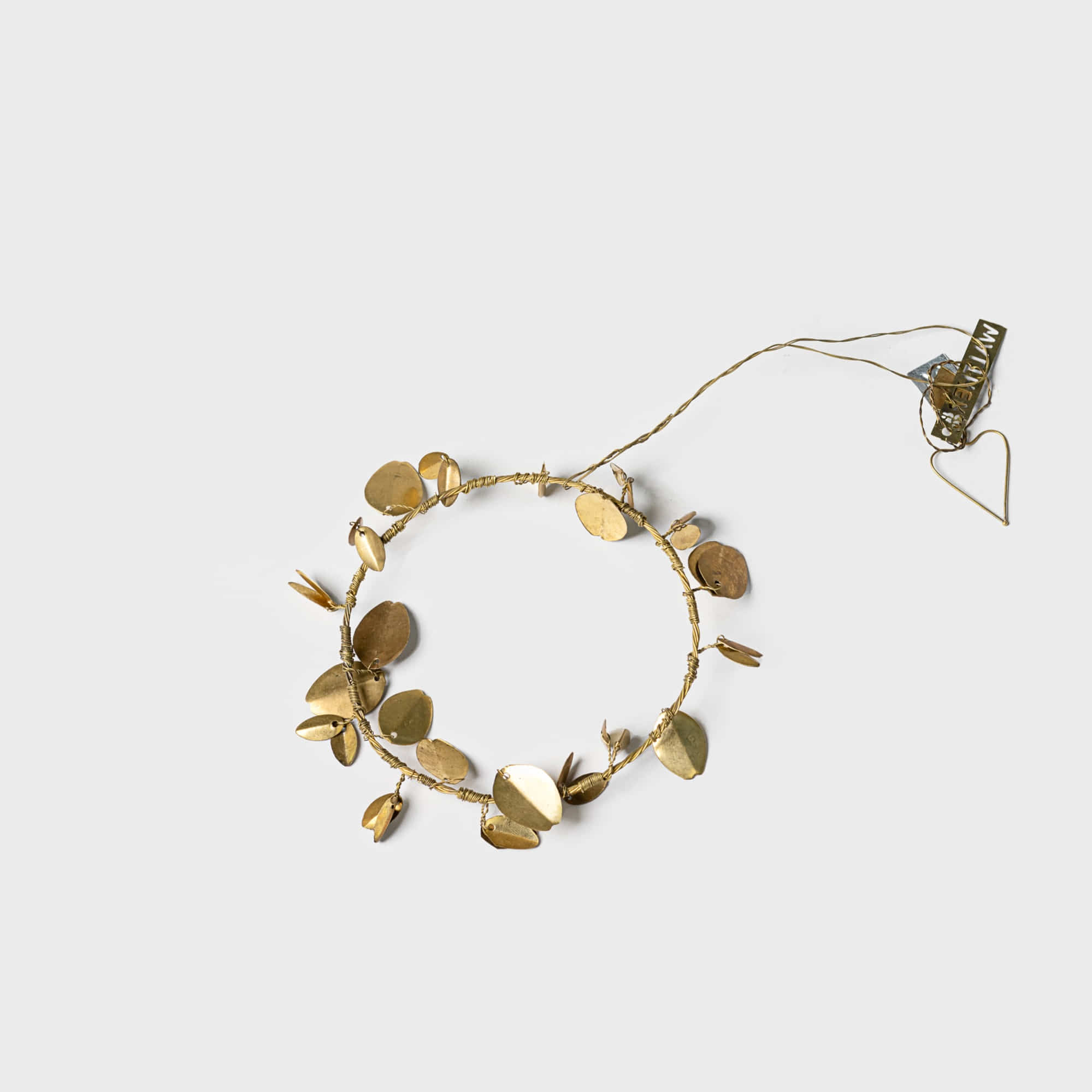 WALTHER&amp;CO Hanging Wreath