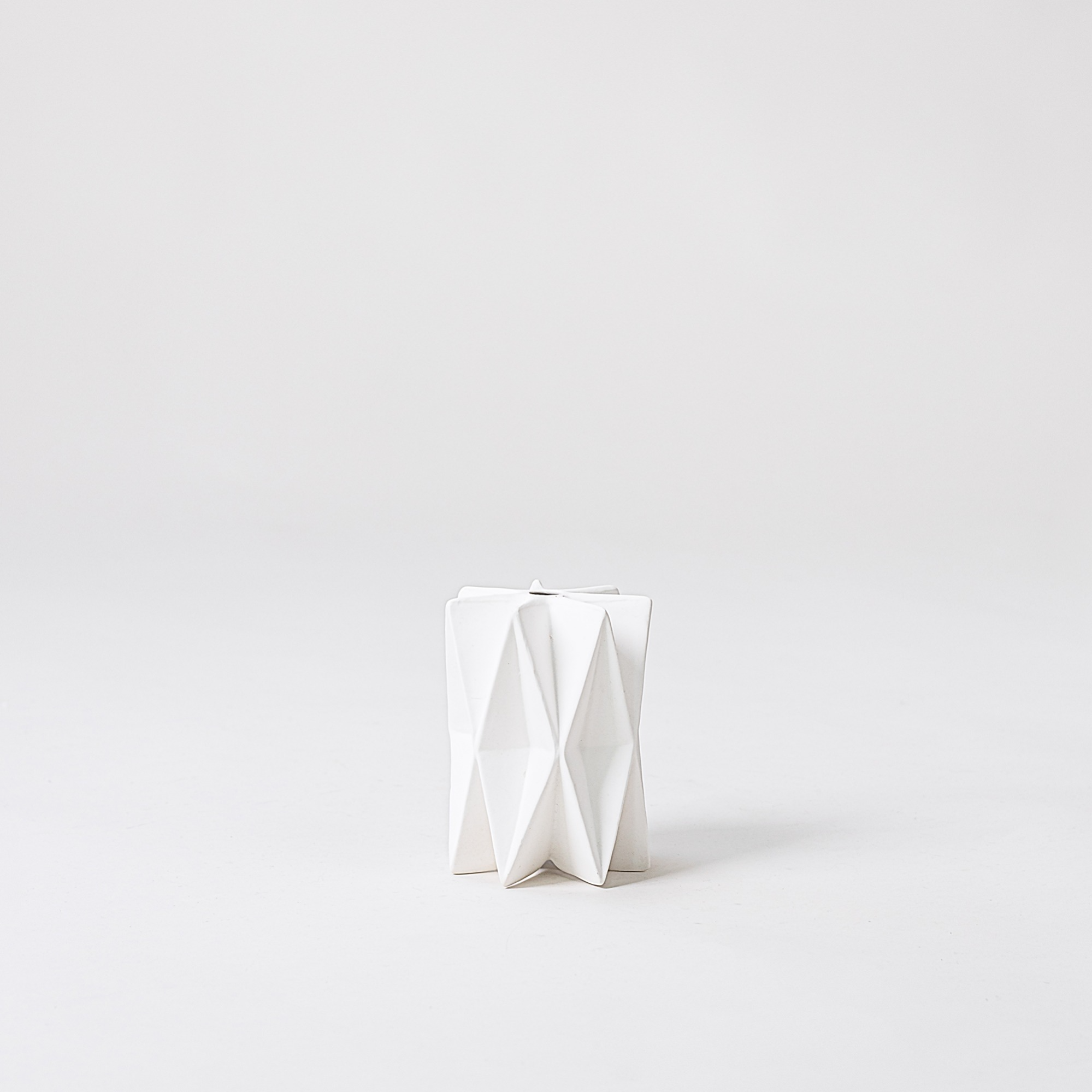 Hübsch Candlestick Porcelain - White