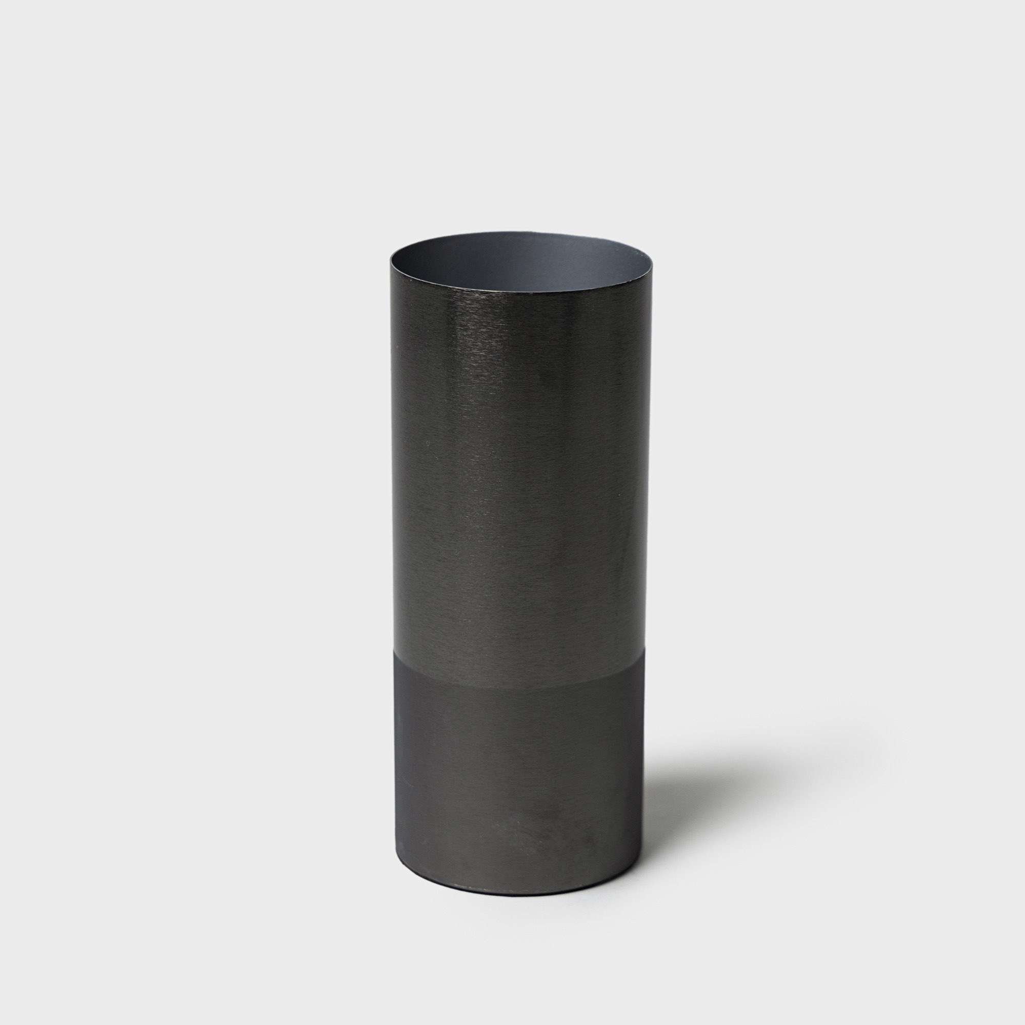 HÜBSCH Vase Metal Gray